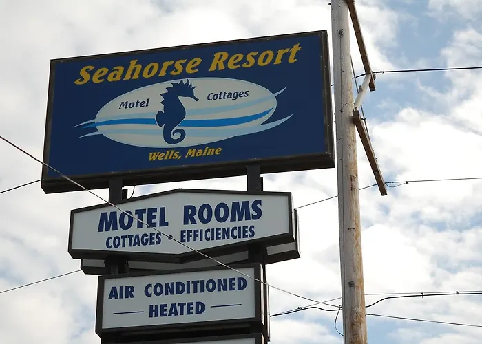Seahorse Resort Motel & Cottages