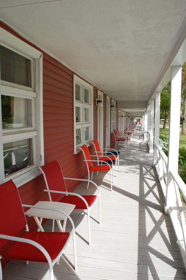 Resort Seahorse & Cottages *