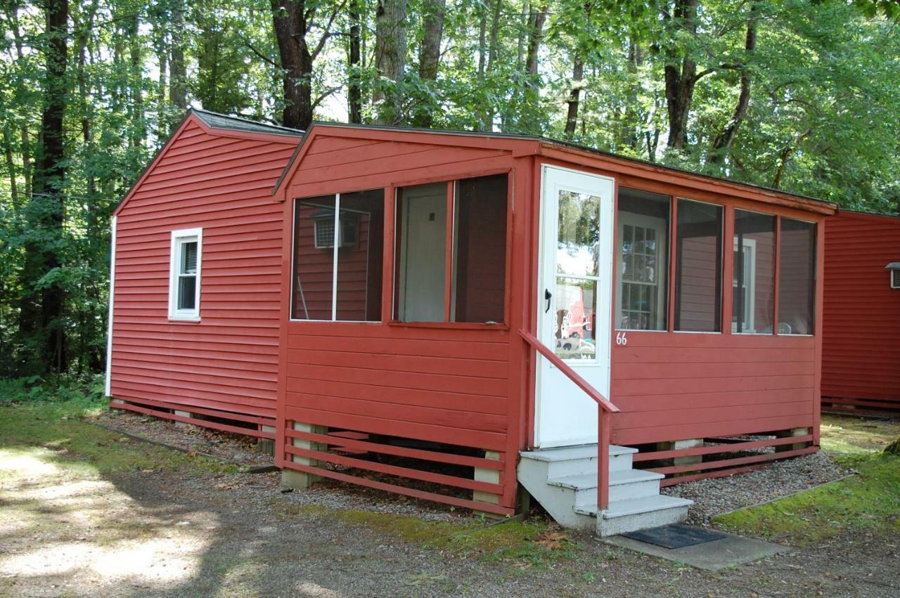 Seahorse & Cottages Resort